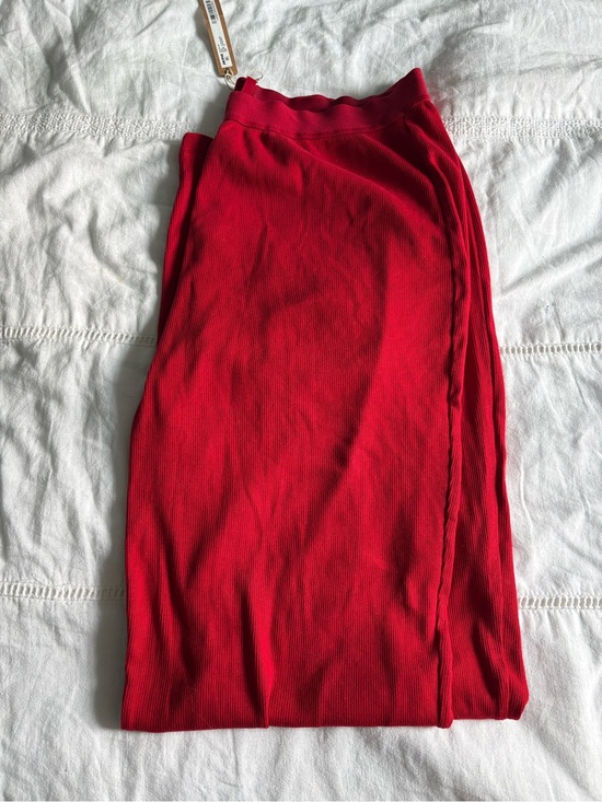 SKIMS Pants - SKIMS Cranberry pants